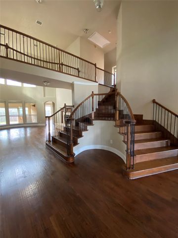 10045 Bluewater Terrace, Irving, TX 75063