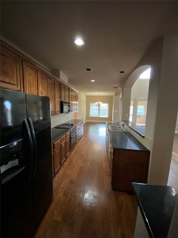 10045 Bluewater Terrace, Irving, TX 75063