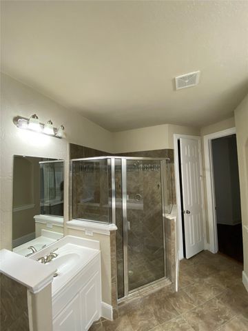 10045 Bluewater Terrace, Irving, TX 75063