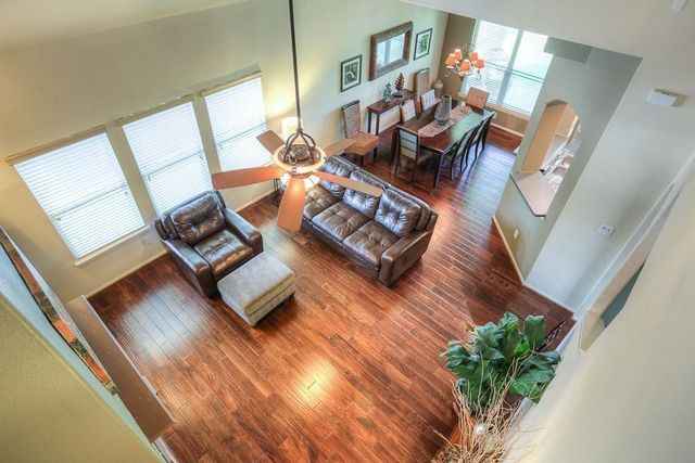 66 W Spindle Tree Circle, The Woodlands, TX 77382