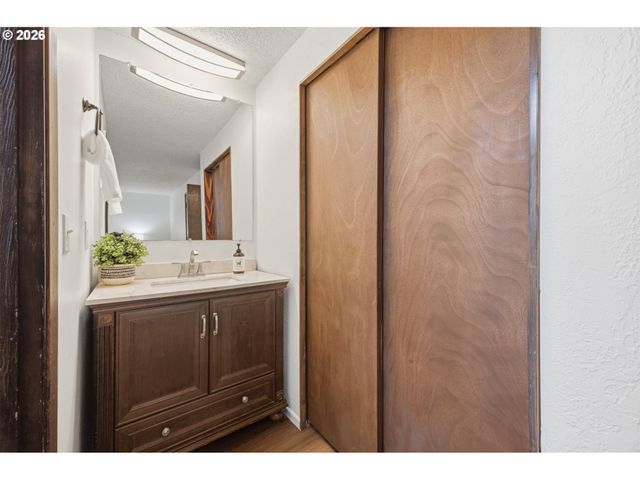 10107 Nw 11TH Ave, Vancouver, WA 98685