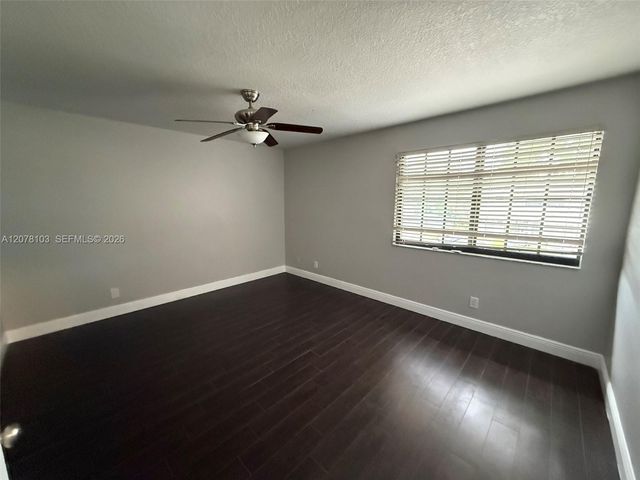 260 NW 106th Terrace 260, Pembroke Pines, FL 33026
