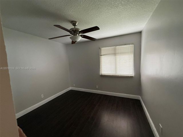 260 NW 106th Terrace 260, Pembroke Pines, FL 33026