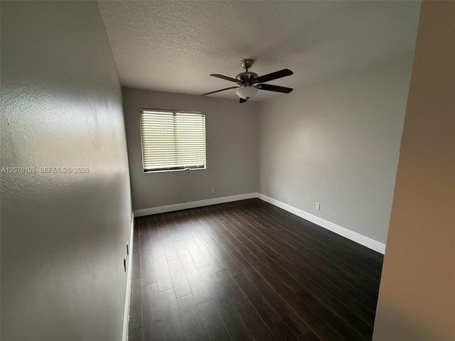 260 NW 106th Terrace 260, Pembroke Pines, FL 33026