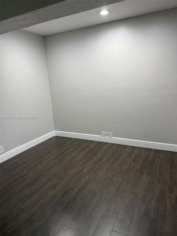 260 NW 106th Terrace 260, Pembroke Pines, FL 33026