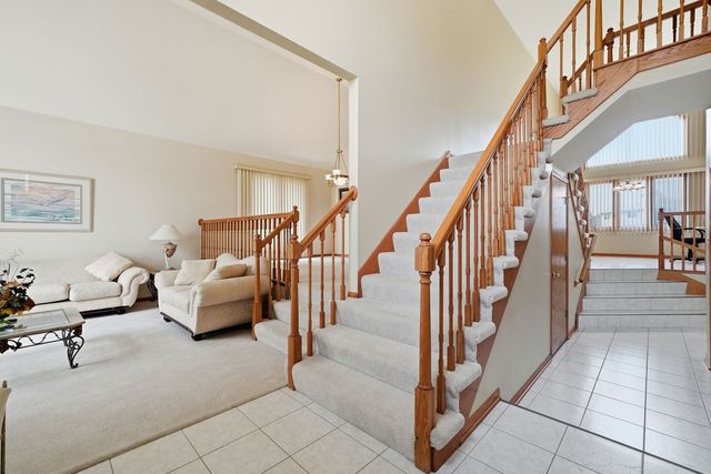 634 Primrose Circle, Matteson, IL 60443