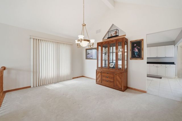 634 Primrose Circle, Matteson, IL 60443