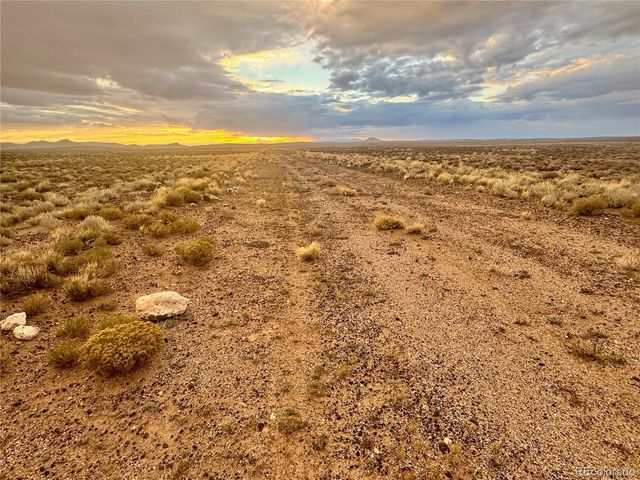 4 Ninth St, Blanca, CO 81123