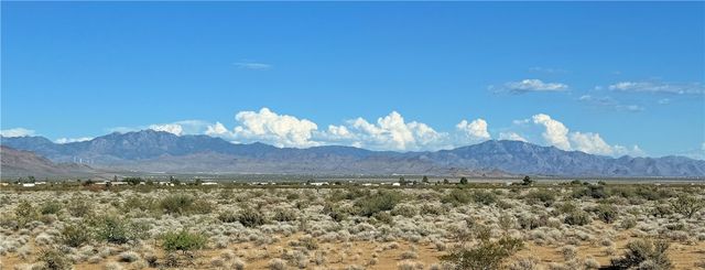 tbd Colorado Road, Golden Valley, AZ 86413