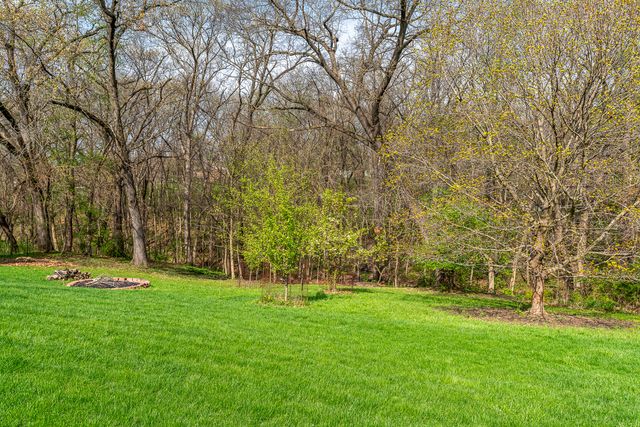 9 Valley View Drive, Blue Grass, IA 52726