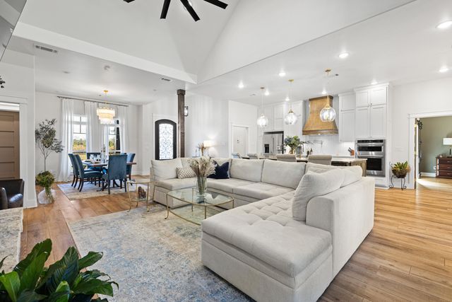 121 PRIVATE RD 6451, Beckville, TX 75631