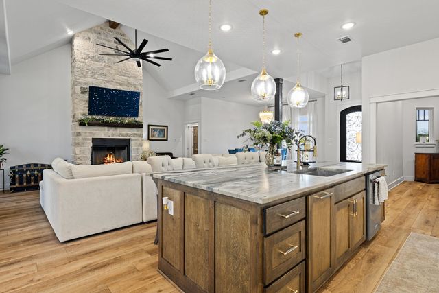 121 PRIVATE RD 6451, Beckville, TX 75631