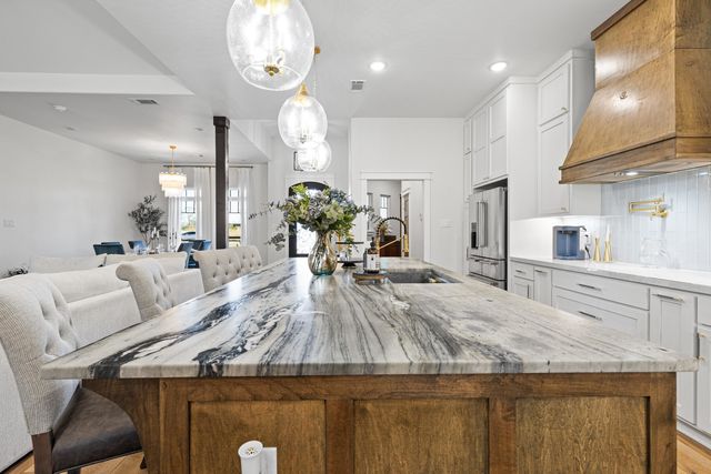 121 PRIVATE RD 6451, Beckville, TX 75631