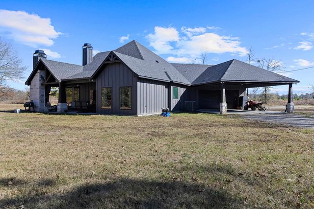 121 PRIVATE RD 6451, Beckville, TX 75631