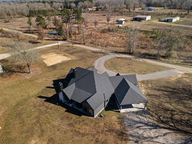 121 PRIVATE RD 6451, Beckville, TX 75631