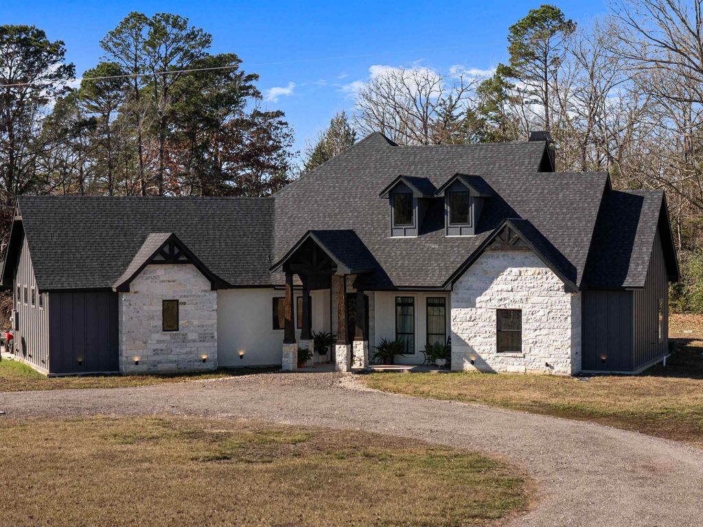 121 PRIVATE RD 6451, Beckville, TX 75631