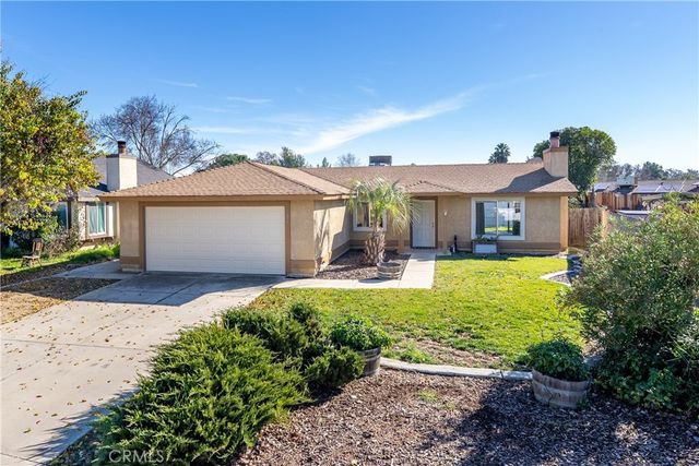 1036 Samantha Drive, Paso Robles, CA 93446