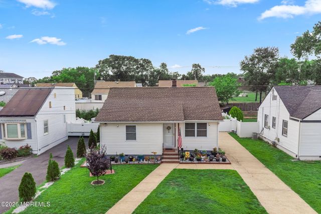 157 Highland Boulevard, Keansburg, NJ 07734