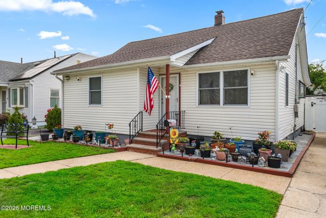 157 Highland Boulevard, Keansburg, NJ 07734