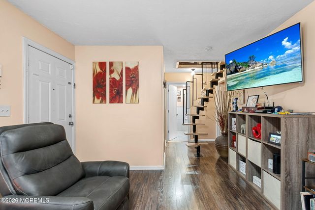 157 Highland Boulevard, Keansburg, NJ 07734
