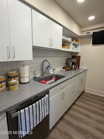 23 Locust Way, Spring Lake Heights, NJ 07762