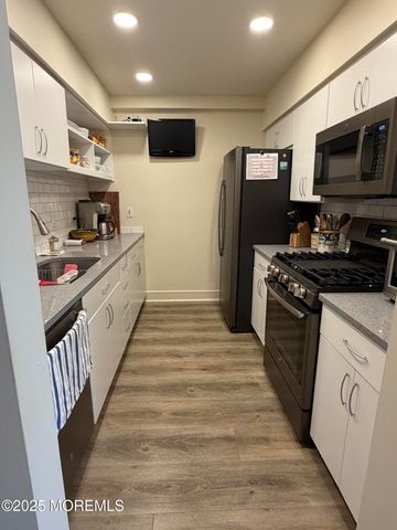 23 Locust Way, Spring Lake Heights, NJ 07762