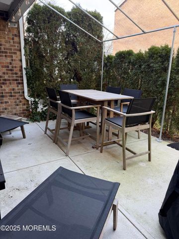 23 Locust Way, Spring Lake Heights, NJ 07762