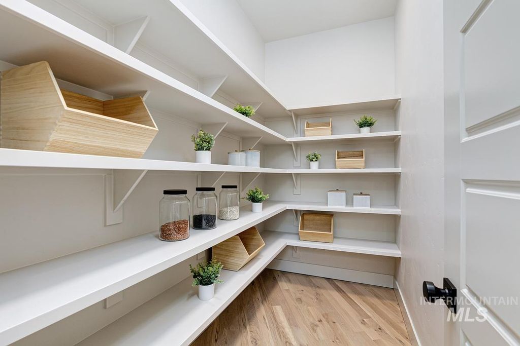 6062 E Marmount Ct, Boise, ID 83716 photo 11