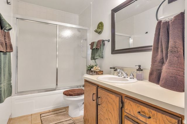 8262 S 1600 W, West Jordan, UT 84088