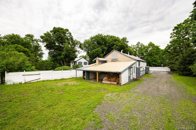 2327 Salt Point Turnpike, Clinton Corners, NY 12514
