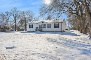 3027 Scott Avenue, Des Moines, IA 50317
