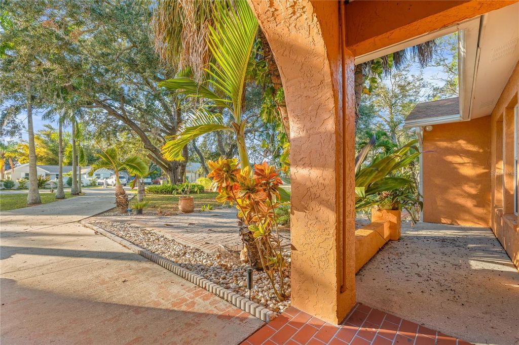 619 29TH STREET E, BRADENTON, FL 34208 — photo 3