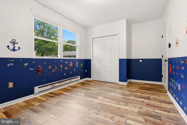 6 SHORE CIR, Browns Mills, NJ 08015