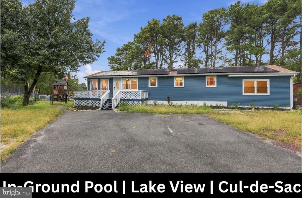 6 SHORE CIR, Browns Mills, NJ 08015