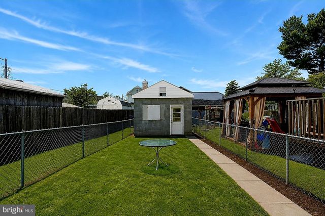 232 CLEVELAND AVE, Riverside, NJ 08075