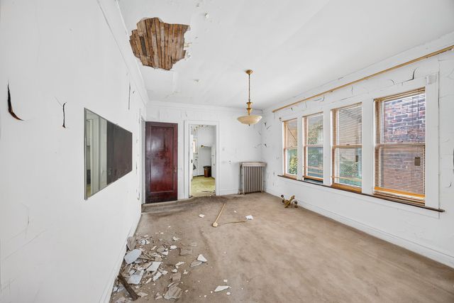 7817 S Euclid Avenue, Chicago, IL 60649