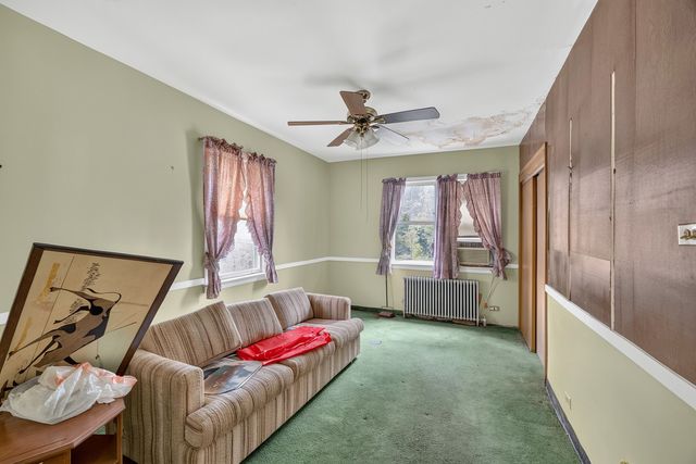 7817 S Euclid Avenue, Chicago, IL 60649