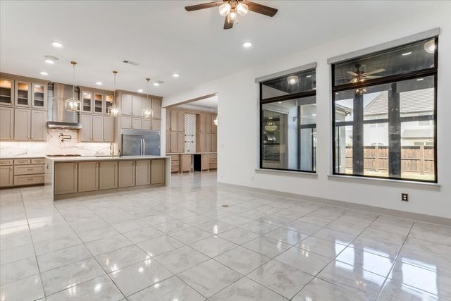 510 Spurlock Street, Frisco, TX 75036