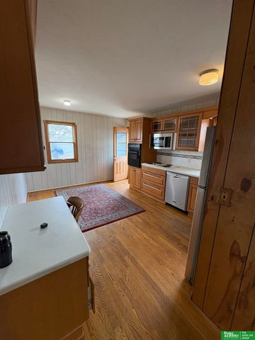 12210 Seldin Drive, Omaha, NE 68144