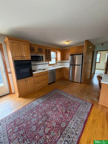 12210 Seldin Drive, Omaha, NE 68144