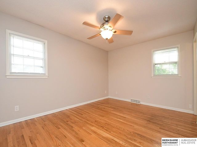 605 S 126 Street, Omaha, NE 68154