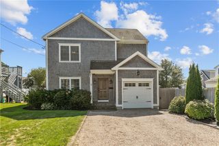 5 Lowndes Street, Newport, RI 02840