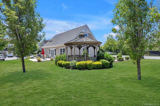 160 Christine Drive, Dix Hills, NY 11746