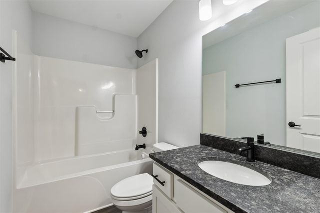 515 10th Street, Waukee, IA 50263