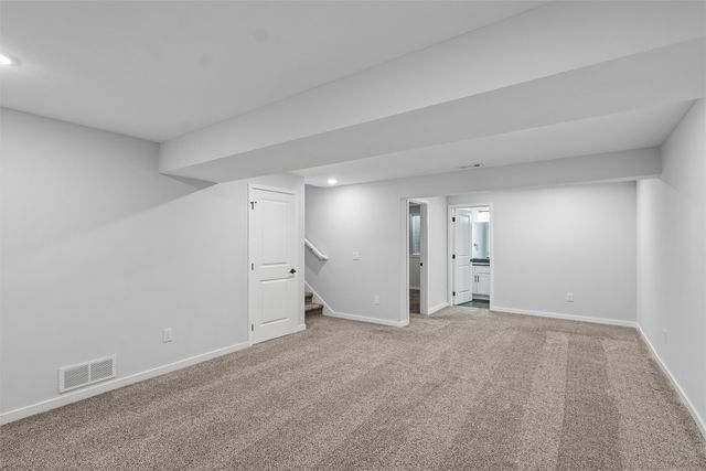 515 10th Street, Waukee, IA 50263