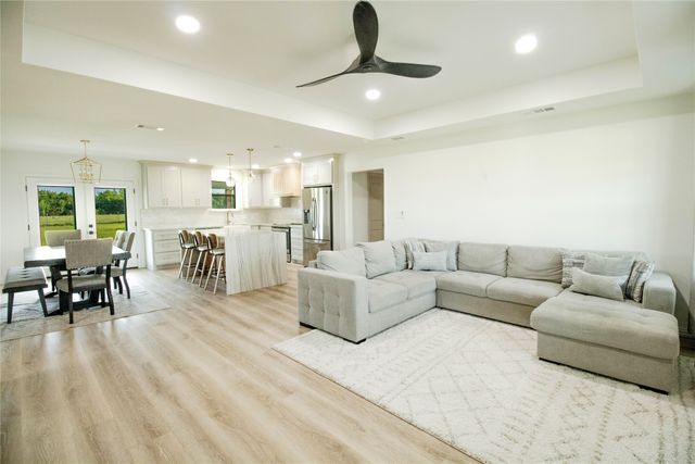 352 Private Road 36009, Honey Grove, TX 75446