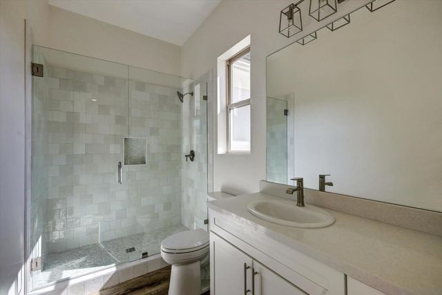 5808 Lake Vista Dr., Bonsall, CA 92003