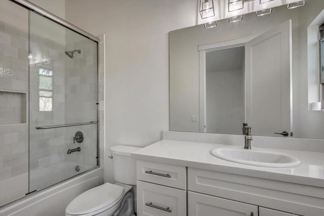 5808 Lake Vista Dr., Bonsall, CA 92003