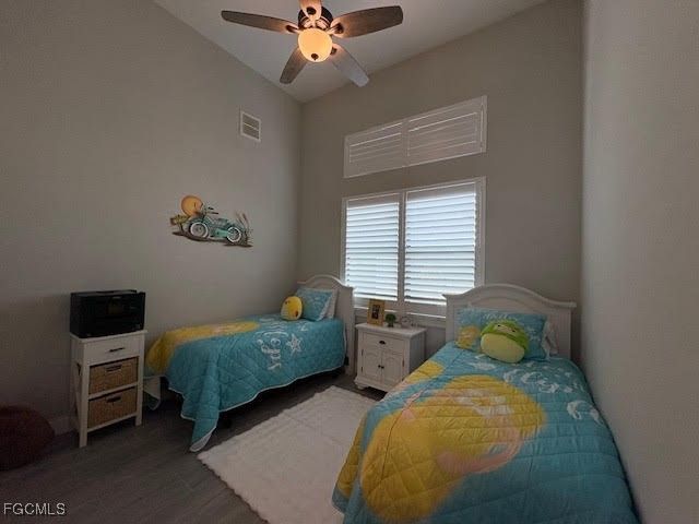 622 NW 38th PL, Cape Coral, FL 33993