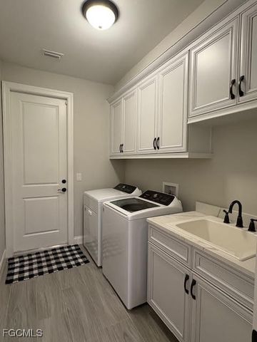 622 NW 38th PL, Cape Coral, FL 33993